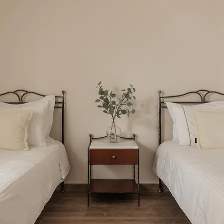 Apolis Villas & Suites Resort Parga Exterior photo