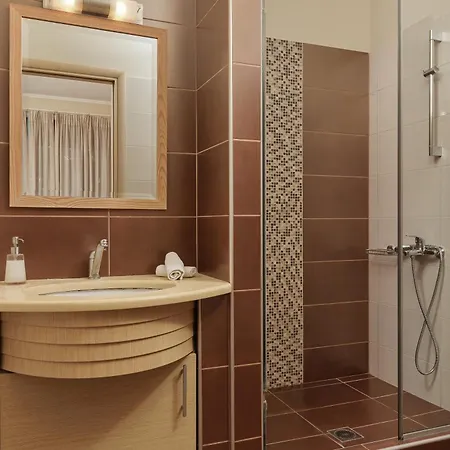 Apolis Villas & Suites Resort Parga Exterior photo