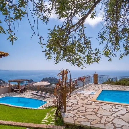 Apolis Villas & Suites Resort Parga Exterior photo