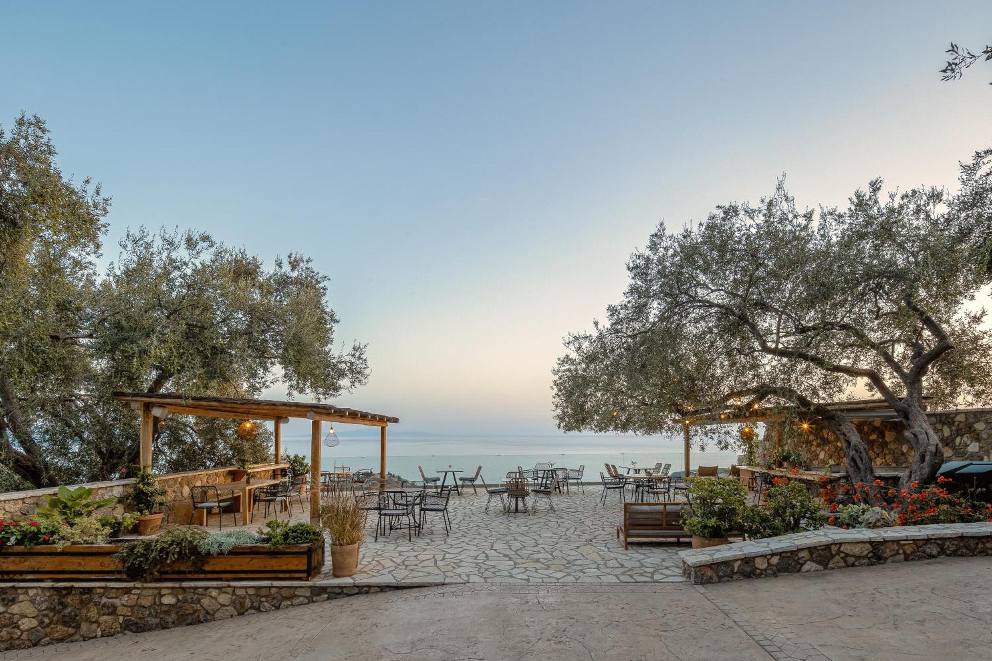 Apartment Apolis & Parga