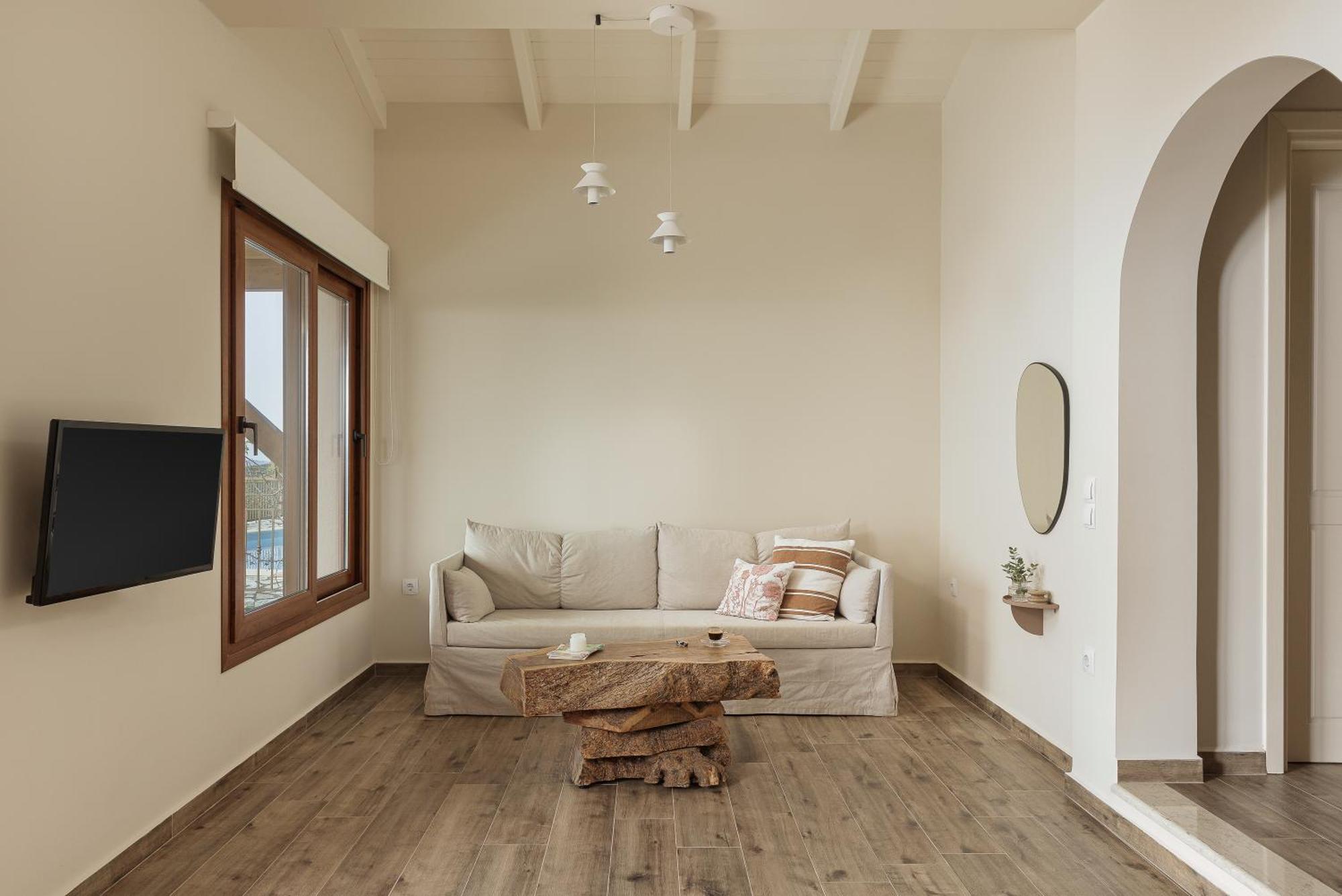 Apolis & Apartment