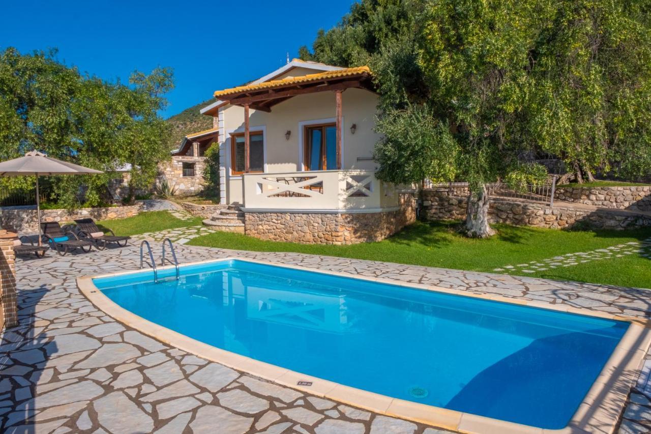Apartment Apolis & Parga